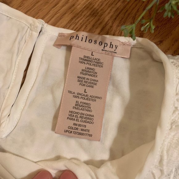 Women’s White Lace Tops L - Picture 3 of 4